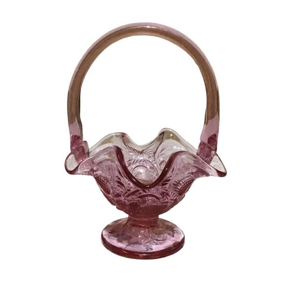 Vintage Fenton Pink Inverted Strawberry Mini Basket - Picture 1 of 7